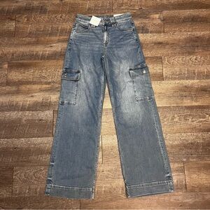 American Eagle Outfitters Dreamy Drape Super High Rise Jeans Size 0